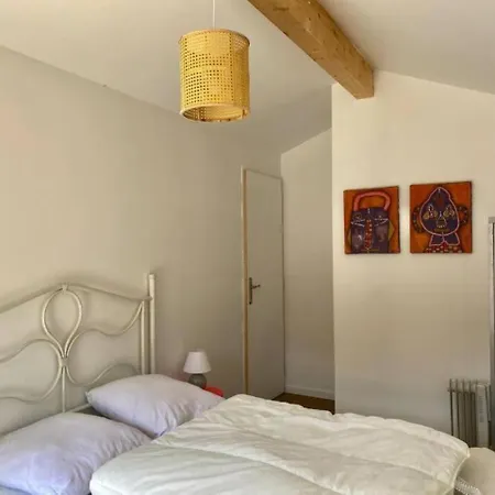 Maison De Pour 2, 6 Ou 10 Personnes 度假居 *