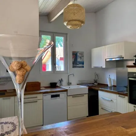 Maison De Pour 2, 6 Ou 10 Personnes * Lège-Cap-Ferret